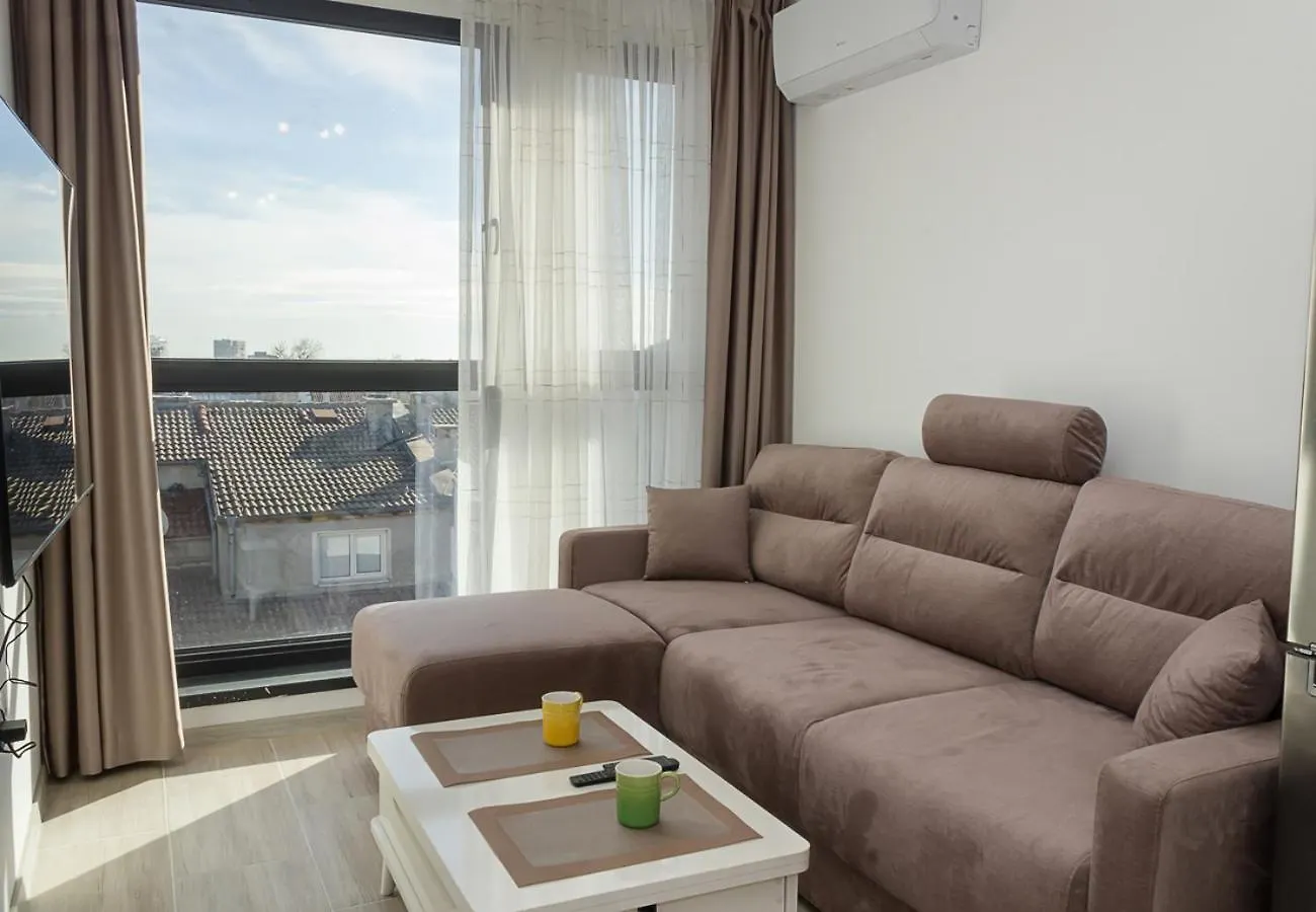 Modern Haven In Varna Retreat With Chic Ambiance By Flat Mаnager Bulgaria