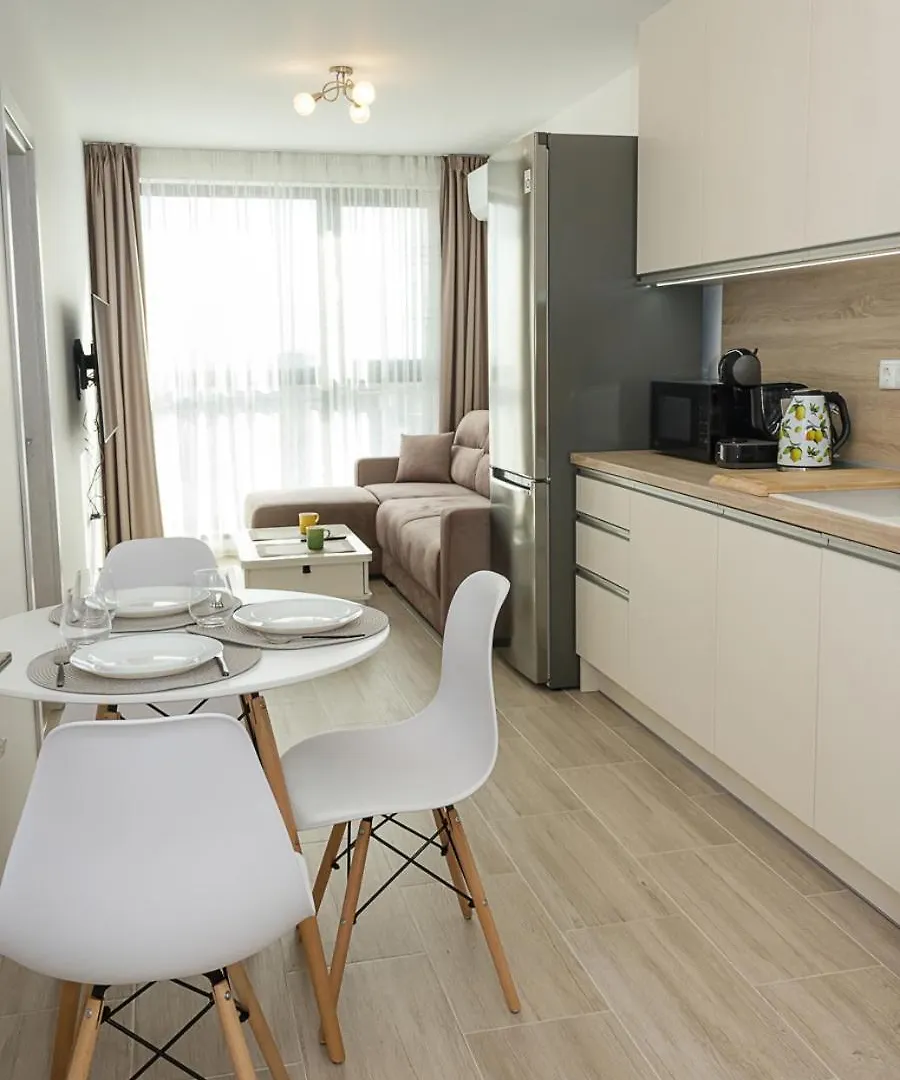 Modern Haven In Varna Retreat With Chic Ambiance By Flat Mаnager 0*,  Bulgaria