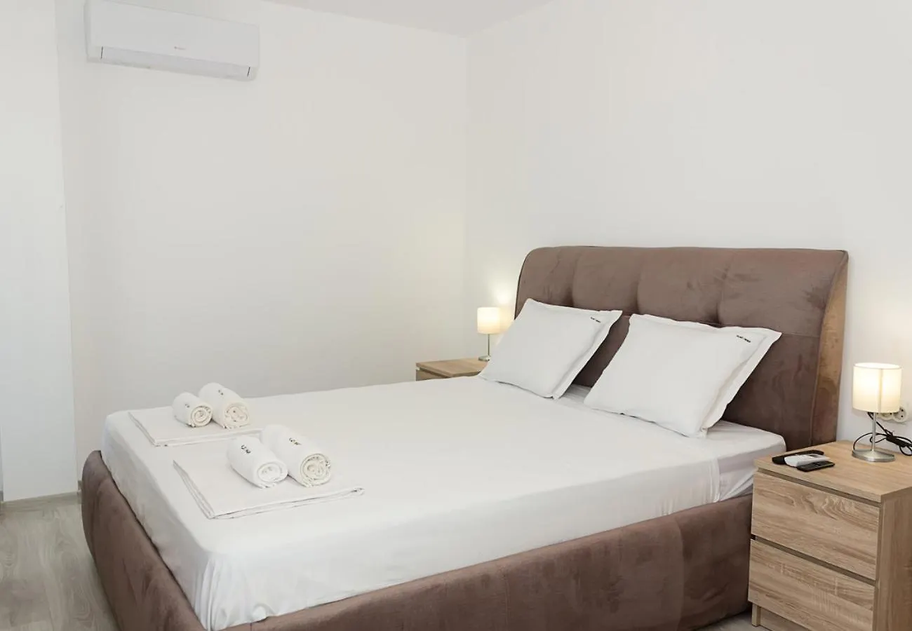 Modern Haven In Varna Retreat With Chic Ambiance By Flat Mаnager 0*,